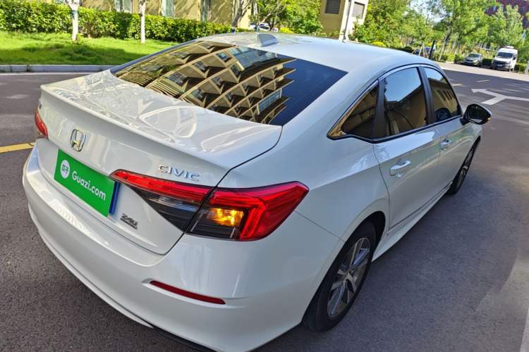 Used Honda Civic 2022 240TURBO CVT Dynamic Edition Rear Right 45 Deg
