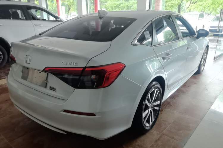Used Honda Civic 2022 240TURBO CVT Dynamic Edition Rear Right 45 Deg