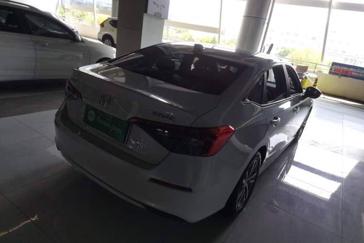 Used Honda Civic 2022 240TURBO CVT Dynamic Edition Rear Right 45 Deg