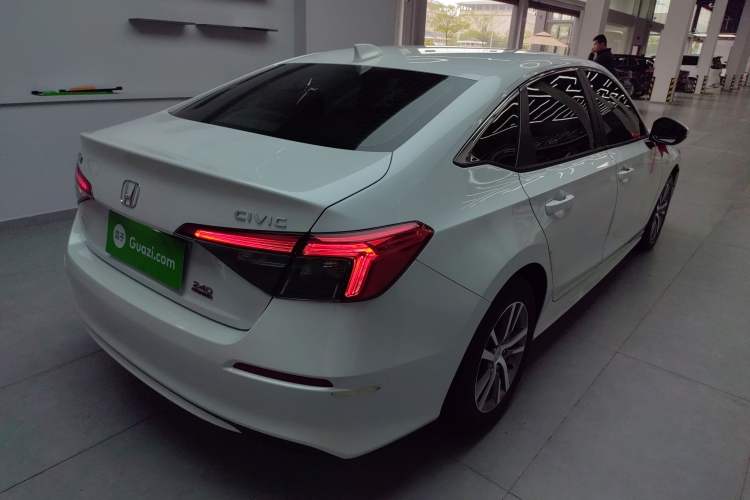 Used Honda Civic 2022 240TURBO CVT Dynamic Edition Rear Right 45 Deg