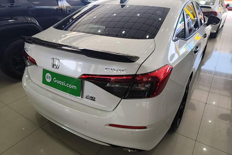 Used Honda Civic 2022 240TURBO CVT Dynamic Edition Rear Right 45 Deg