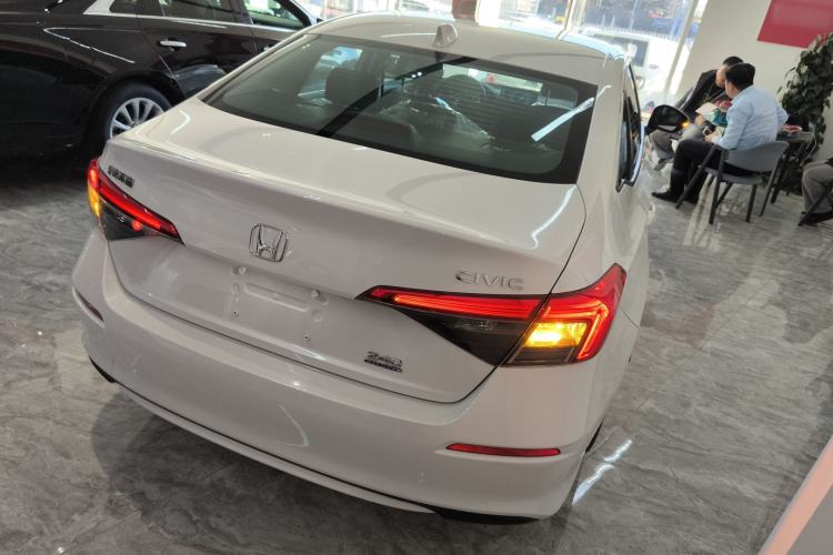 Used Honda Civic 2022 240TURBO CVT Dynamic Edition Rear Right 45 Deg
