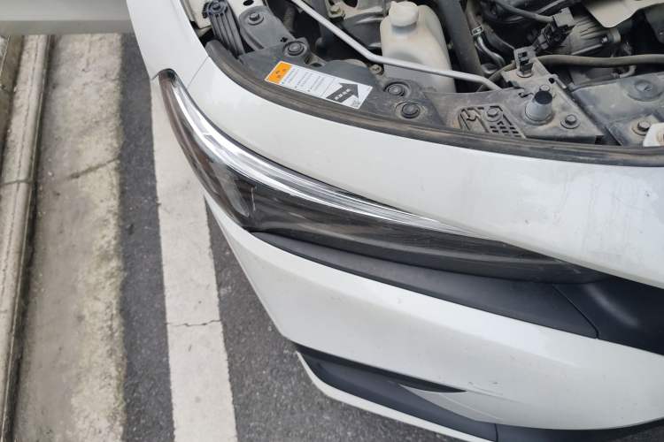 Used Honda Civic 2022 240TURBO CVT Dynamic Edition Right Front Headlight