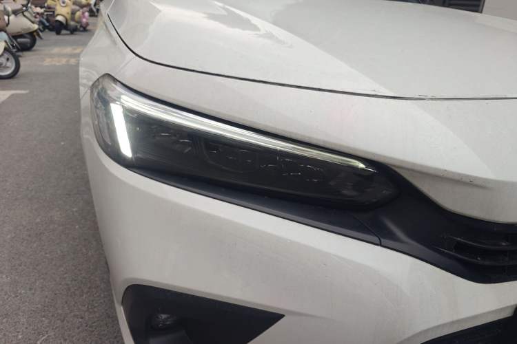 Used Honda Civic 2022 240TURBO CVT Dynamic Edition Right Front Headlight