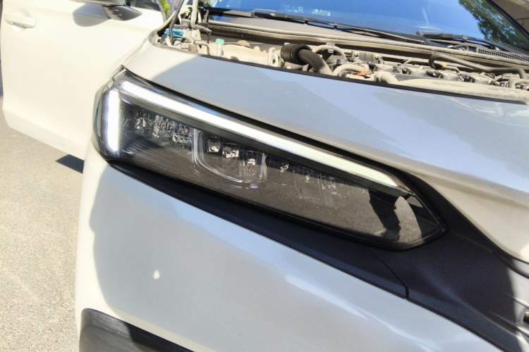 Used Honda Civic 2022 240TURBO CVT Dynamic Edition Right Front Headlight