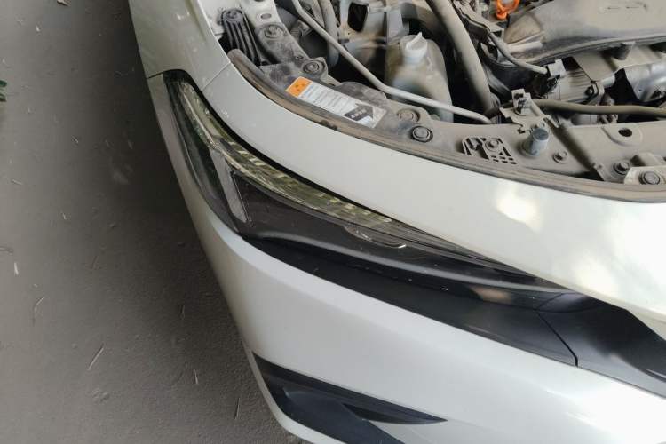 Used Honda Civic 2022 240TURBO CVT Dynamic Edition Right Front Headlight