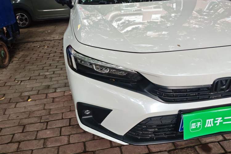 Used Honda Civic 2022 240TURBO CVT Dynamic Edition Right Front Headlight