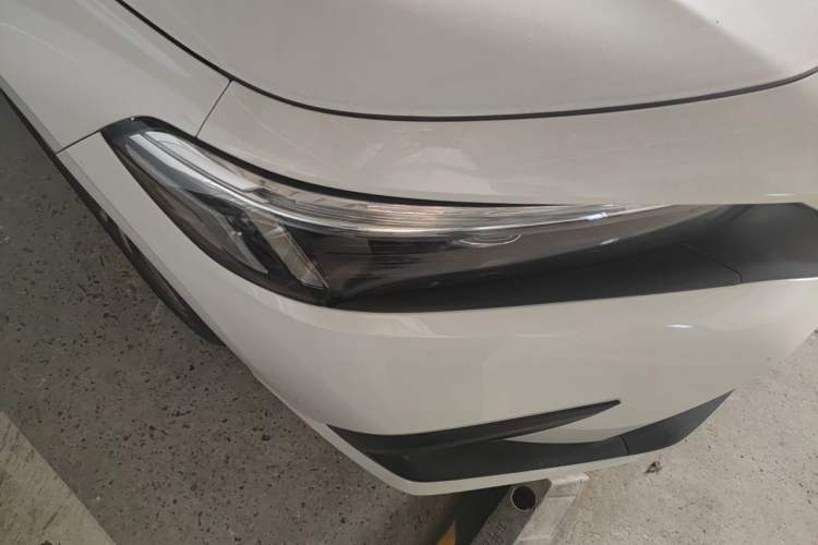 Used Honda Civic 2022 240TURBO CVT Dynamic Edition Right Front Headlight