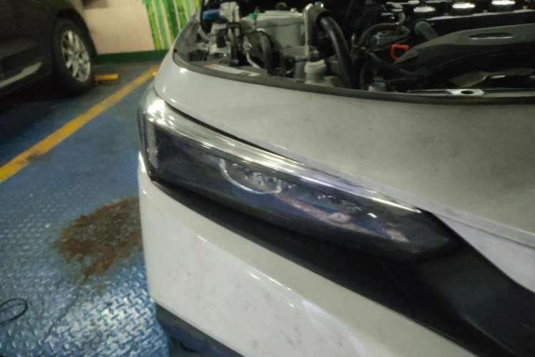 Used Honda Civic 2022 240TURBO CVT Dynamic Edition Right Front Headlight