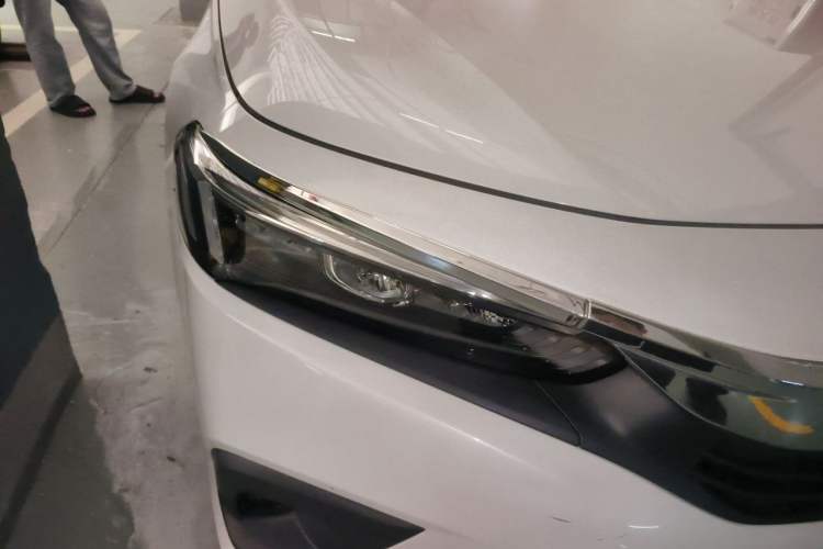 Used Honda Civic 2022 240TURBO CVT Dynamic Edition Right Front Headlight