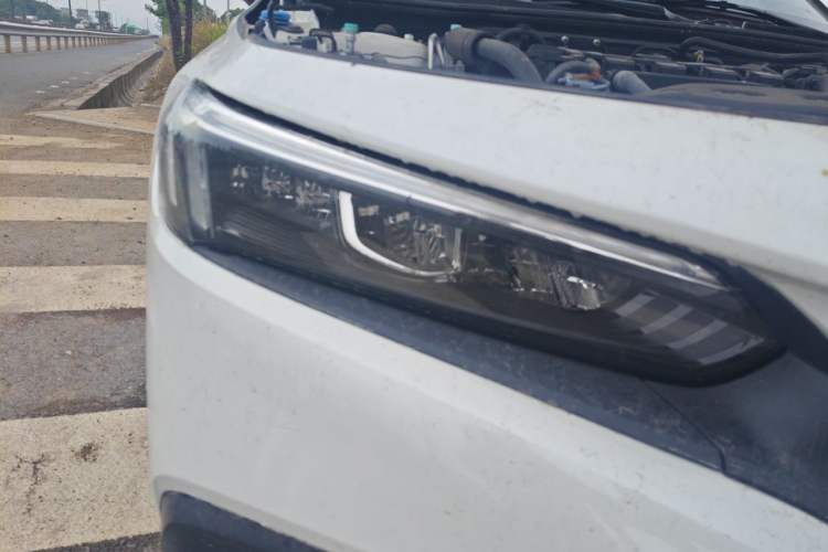 Used Honda Civic 2022 240TURBO CVT Dynamic Edition Right Front Headlight