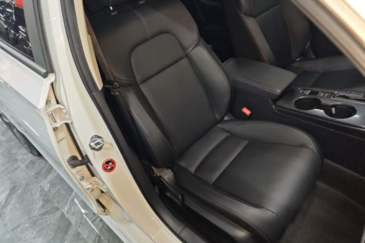 Used Honda Civic 2022 180TURBO CVT Shangqing Edition Right Front Seat