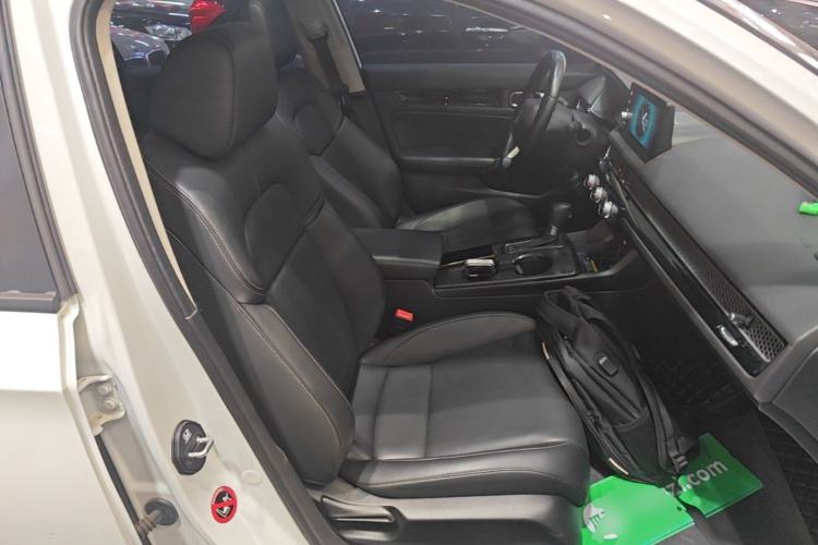 Used Honda Civic 2022 240TURBO CVT Dynamic Control Version Right Front Seat