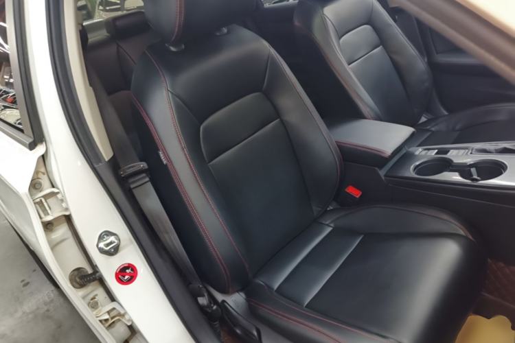 Used Honda Civic 2022 240TURBO CVT Dynamic Edition Right Front Seat