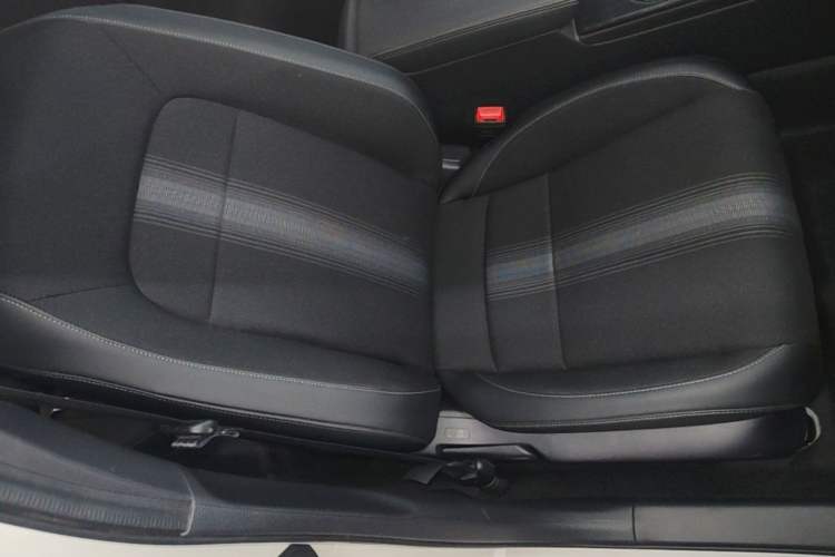 Used Honda Civic 2022 240TURBO CVT Dynamic Edition Right Front Seat