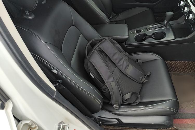 Used Honda Civic 2022 240TURBO CVT Dynamic Edition Right Front Seat