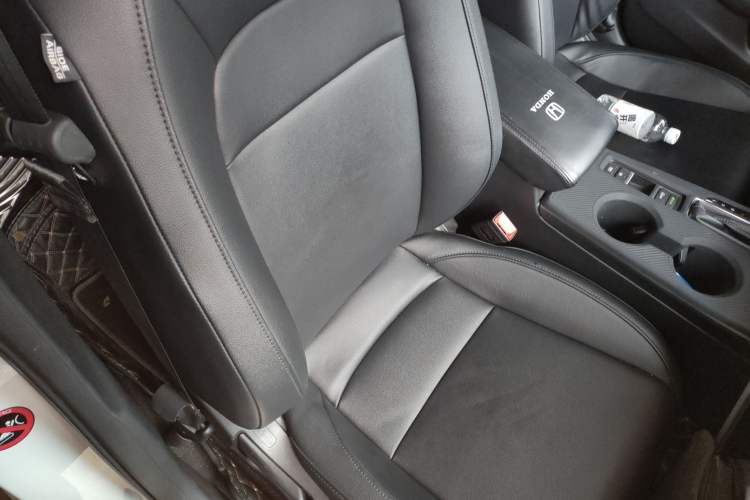 Used Honda Civic 2022 240TURBO CVT Dynamic Edition Right Front Seat