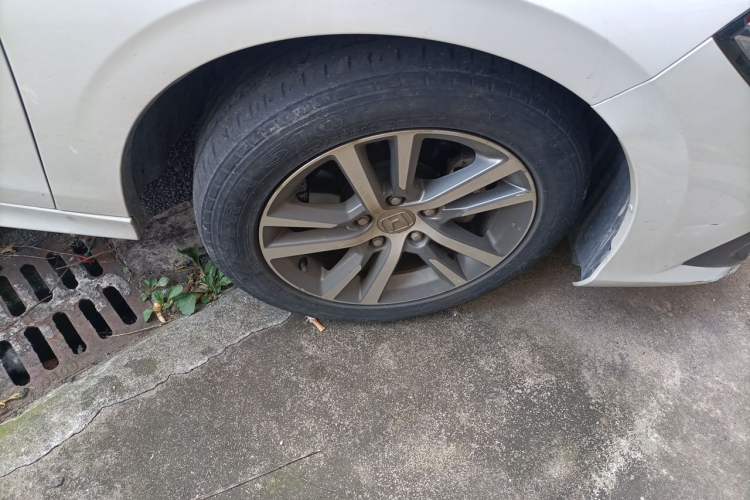 Used Honda Civic 2022 240TURBO CVT Jingcheng Edition Right Front Wheel Hub