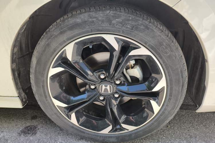 Used Honda Civic 2022 240TURBO CVT Dynamic Edition Right Front Wheel Hub