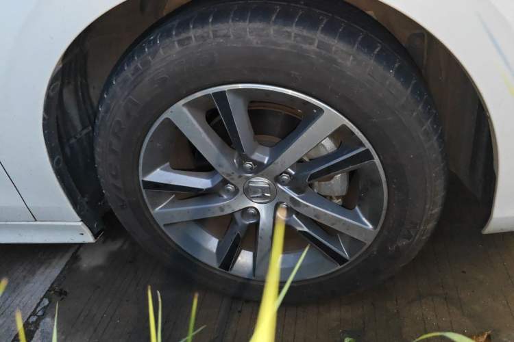 Used Honda Civic 2022 240TURBO CVT Dynamic Edition Right Front Wheel Hub