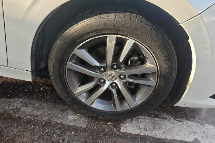 Used Honda Civic 2022 240TURBO CVT Dynamic Edition Right Front Wheel Hub
