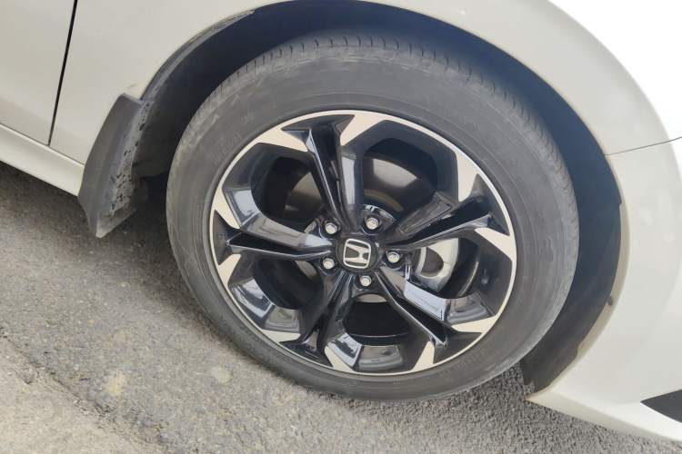 Used Honda Civic 2022 240TURBO CVT Dynamic Edition Right Front Wheel Hub