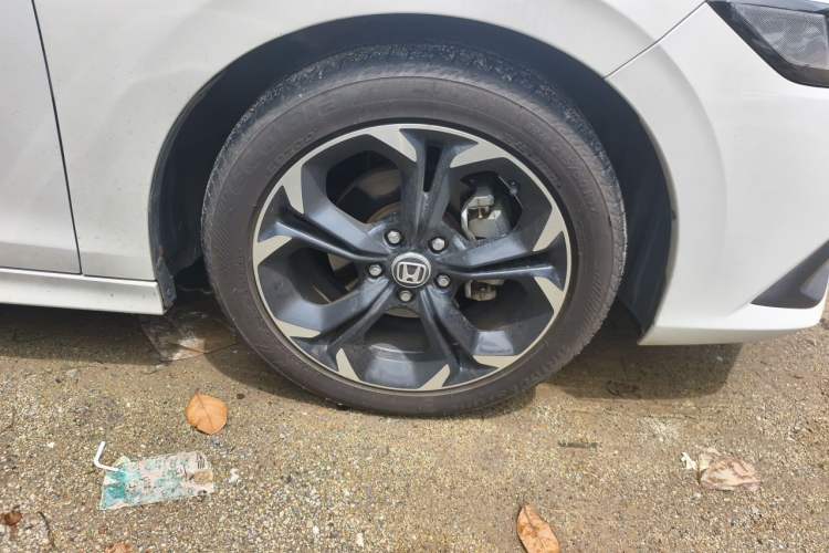 Used Honda Civic 2022 240TURBO CVT Dynamic Edition Right Front Wheel Hub