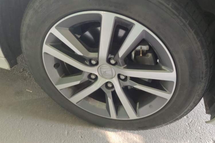 Used Honda Civic 2022 240TURBO CVT Dynamic Edition Right Front Wheel Hub