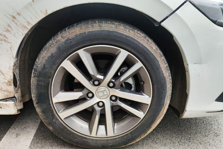 Used Honda Civic 2022 240TURBO CVT Dynamic Edition Right Front Wheel Hub