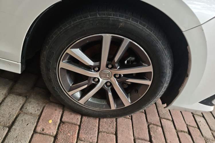 Used Honda Civic 2022 240TURBO CVT Dynamic Edition Right Front Wheel Hub