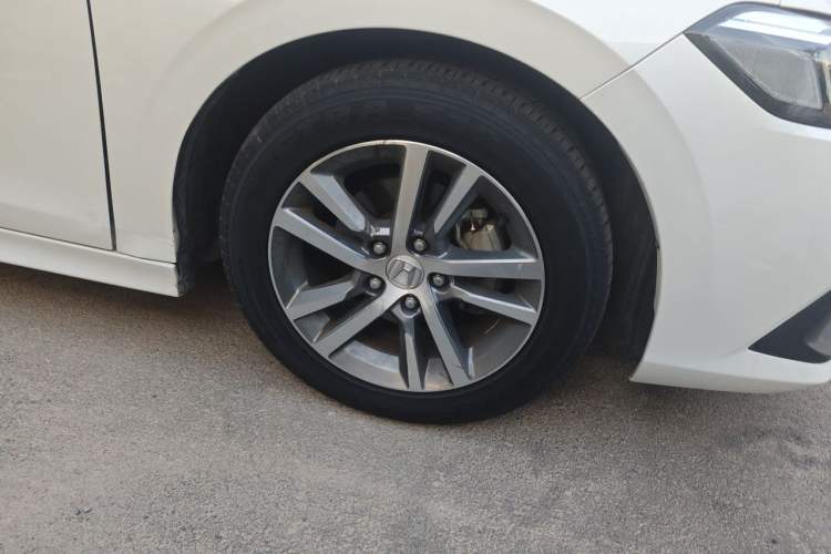 Used Honda Civic 2022 240TURBO CVT Dynamic Edition Right Front Wheel Hub