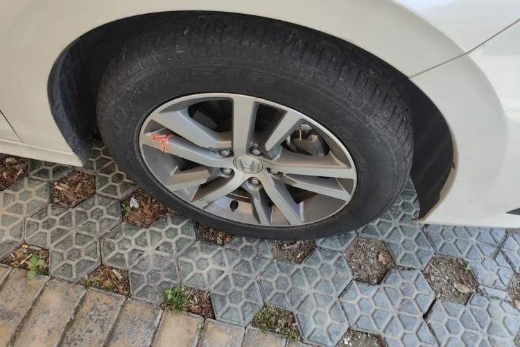 Used Honda Civic 2022 240TURBO CVT Dynamic Edition Right Front Wheel Hub