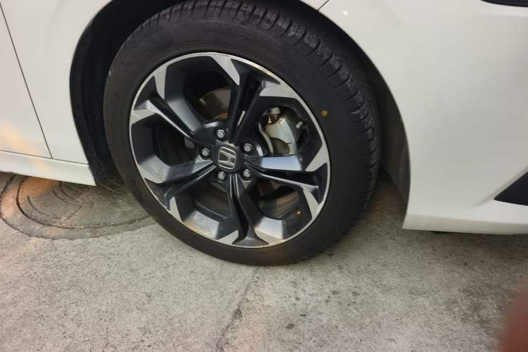 Used Honda Civic 2022 240TURBO CVT Dynamic Control Version Right Front Wheel Hub