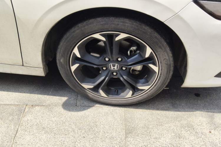 Used Honda Civic 2022 240TURBO CVT Dynamic Edition Right Front Wheel Hub
