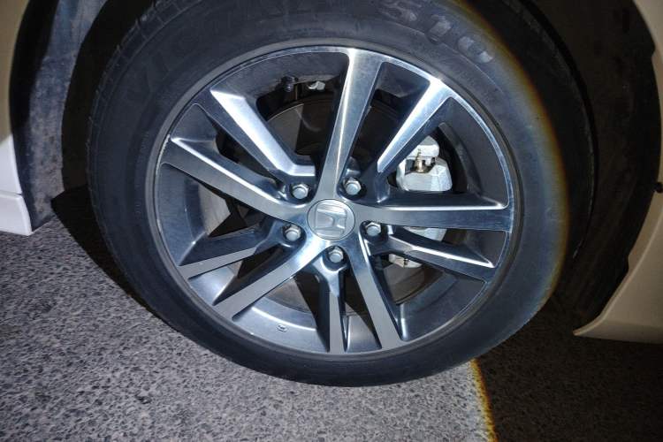 Used Honda Civic 2022 240TURBO CVT Jingcheng Edition Right Front Wheel Hub