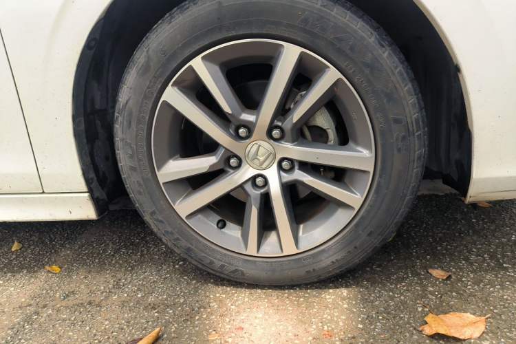 Used Honda Civic 2022 240TURBO CVT Dynamic Edition Right Front Wheel Hub