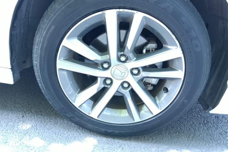 Used Honda Civic 2022 240TURBO CVT Dynamic Edition Right Front Wheel Hub