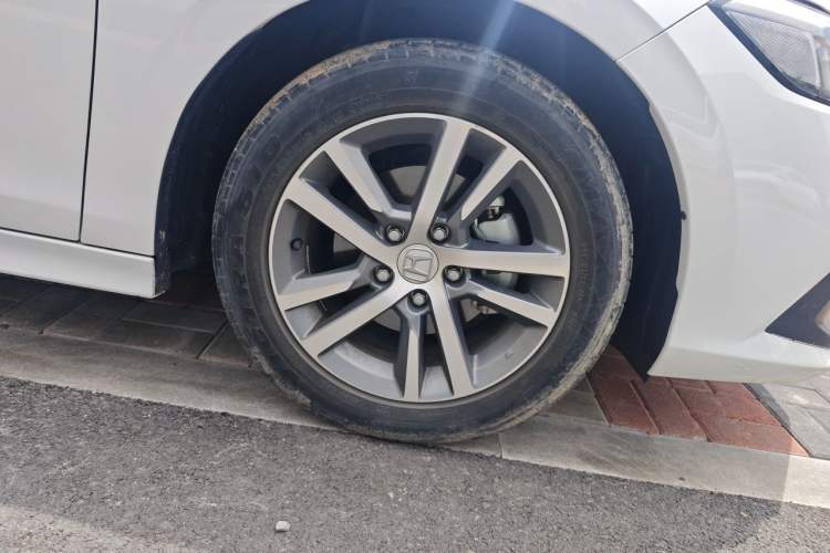 Used Honda Civic 2022 240TURBO CVT Dynamic Edition Right Front Wheel Hub