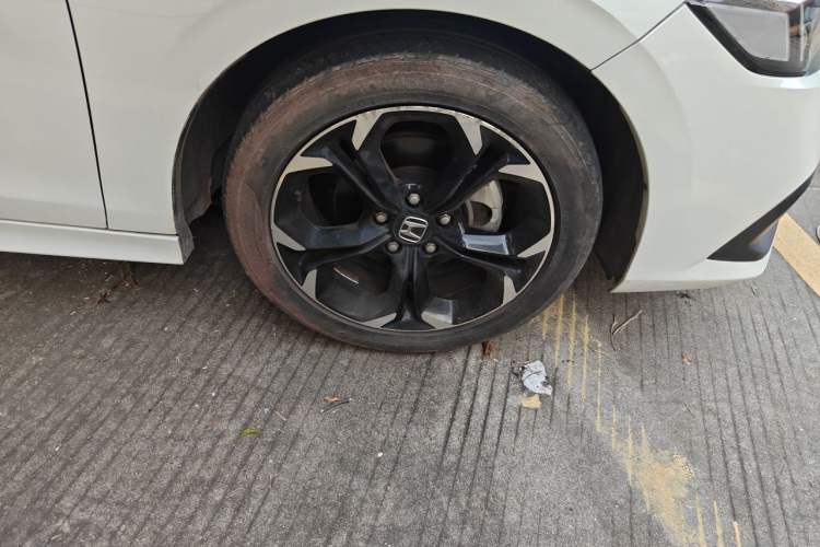 Used Honda Civic 2022 240TURBO CVT Dynamic Edition Right Front Wheel Hub