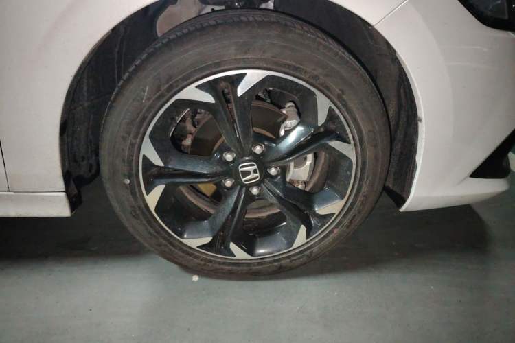 Used Honda Civic 2022 240TURBO CVT Dynamic Edition Right Front Wheel Hub