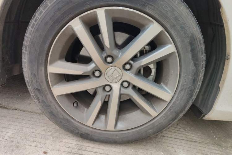 Used Honda Civic 2022 240TURBO CVT Dynamic Edition Right Front Wheel Hub