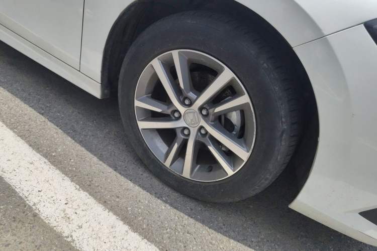 Used Honda Civic 2022 240TURBO CVT Dynamic Edition Right Front Wheel Hub