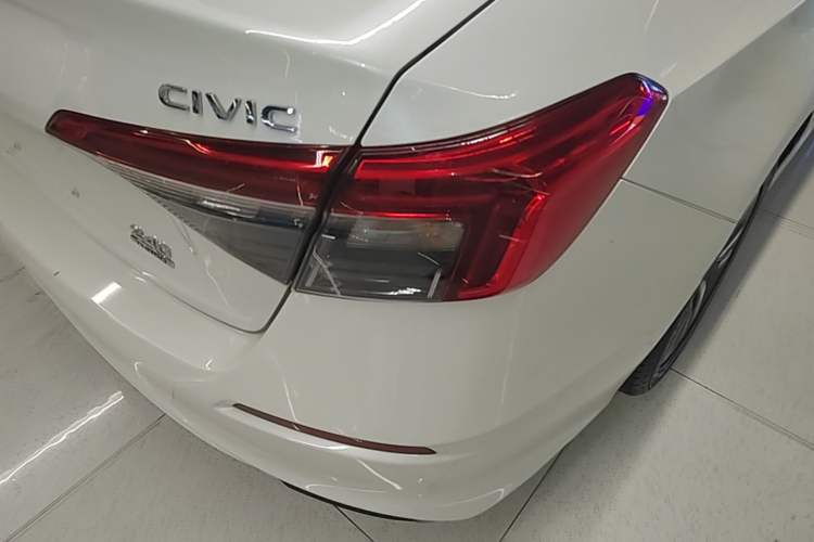 Used Honda Civic 2022 240TURBO CVT Dynamic Edition Right Rear Taillight