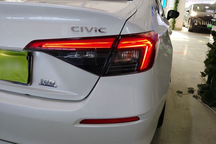 Used Honda Civic 2022 180TURBO CVT Shangqing Edition Right Rear Taillight