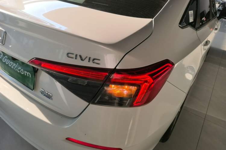 Used Honda Civic 2022 240TURBO CVT Dynamic Edition Right Rear Taillight