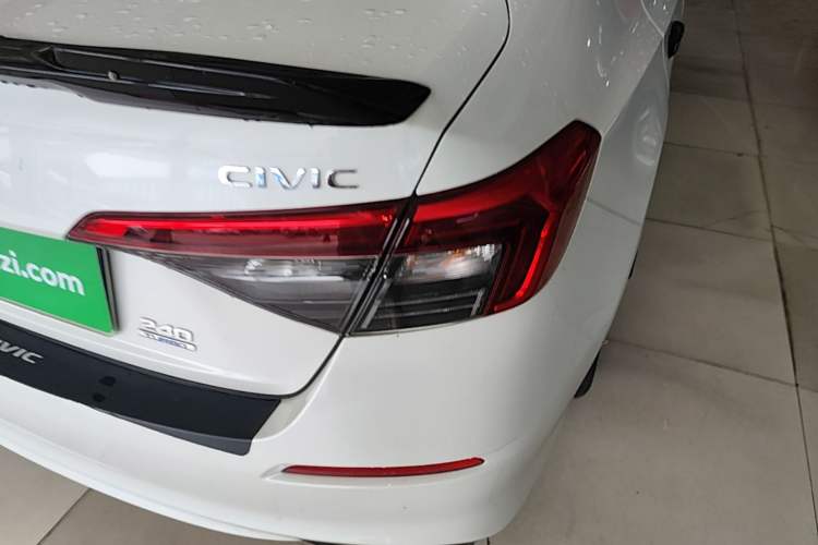 Used Honda Civic 2022 240TURBO CVT Dynamic Edition Right Rear Taillight