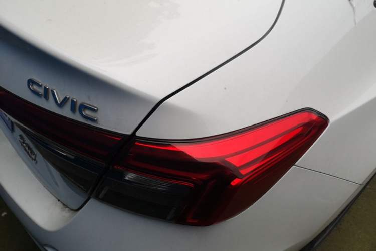 Used Honda Civic 2022 240TURBO CVT Dynamic Edition Right Rear Taillight