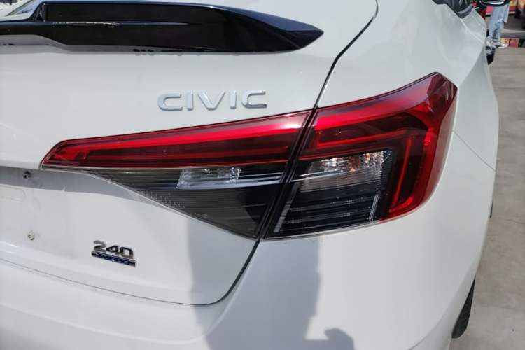 Used Honda Civic 2022 240TURBO CVT Dynamic Edition Right Rear Taillight