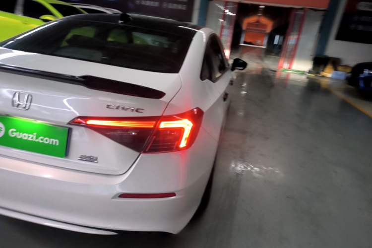 Used Honda Civic 2022 240TURBO CVT Dynamic Edition Right Rear Taillight