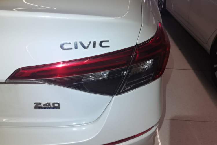 Used Honda Civic 2022 240TURBO CVT Dynamic Edition Right Rear Taillight